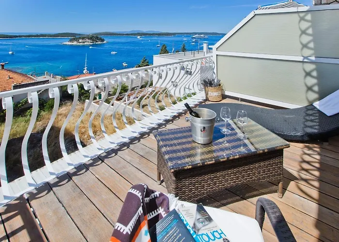 Carpe Diem Hvar Lejlighed *